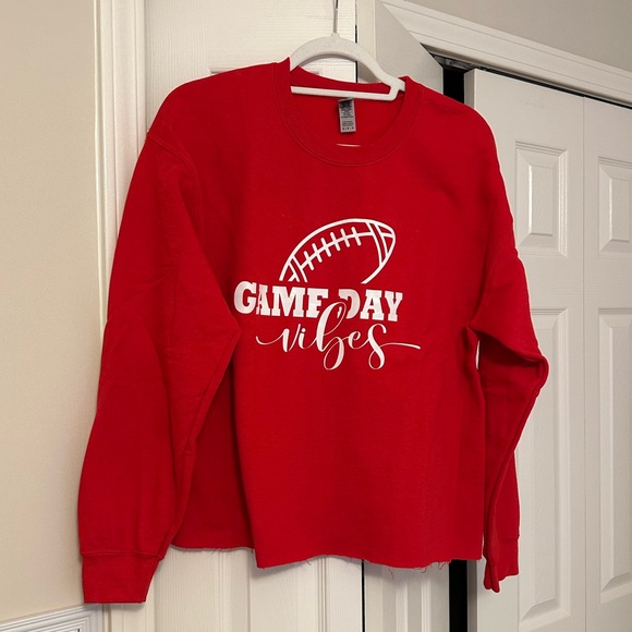 Gildan Sweaters - Gildan Red Outdoor Game Day T-Shirt